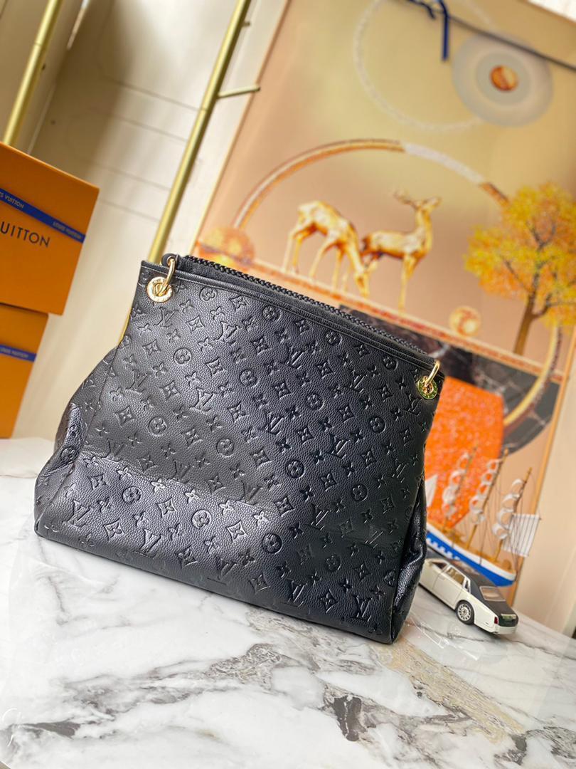 LV Artsy MM Monogram Empreinte Black For Womtlm,  Shoulder Bags 16.1in/41cm LV M41066