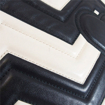 Gucci Medium GG Marmont Shoulder Bag