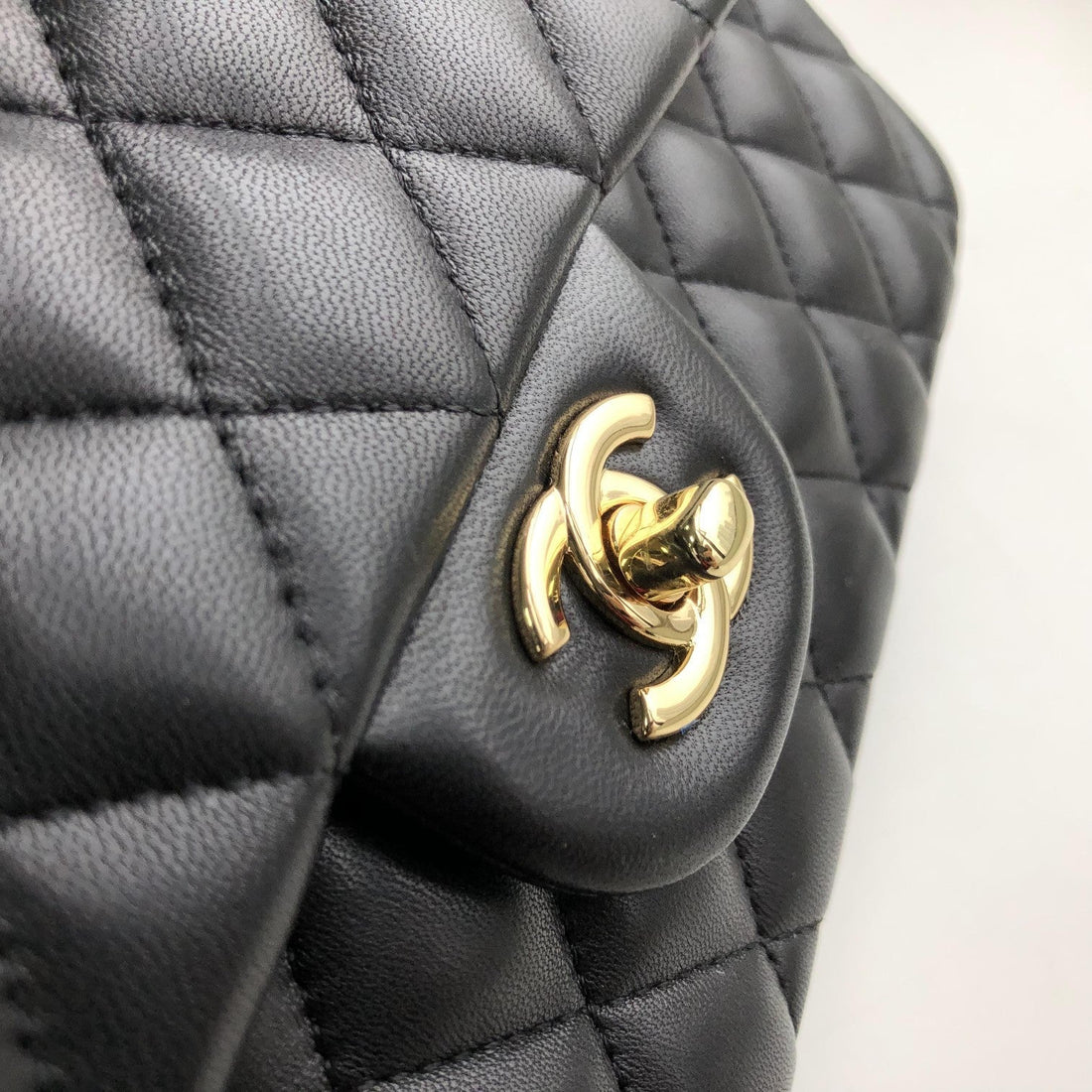 Chanel - Luxury Bag - CHL - 788