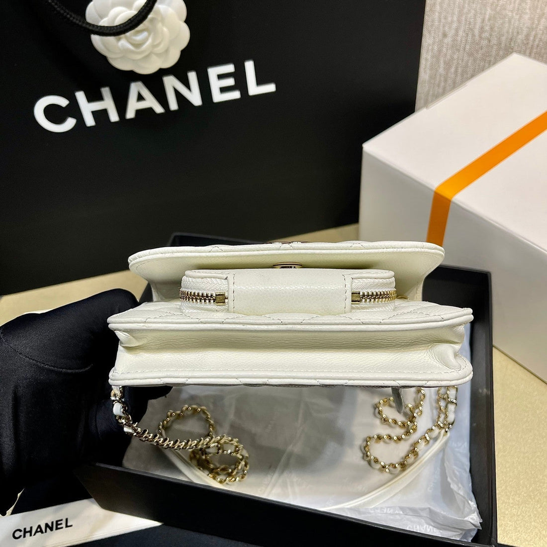 Chanel - Luxury Bag - CHL - 723