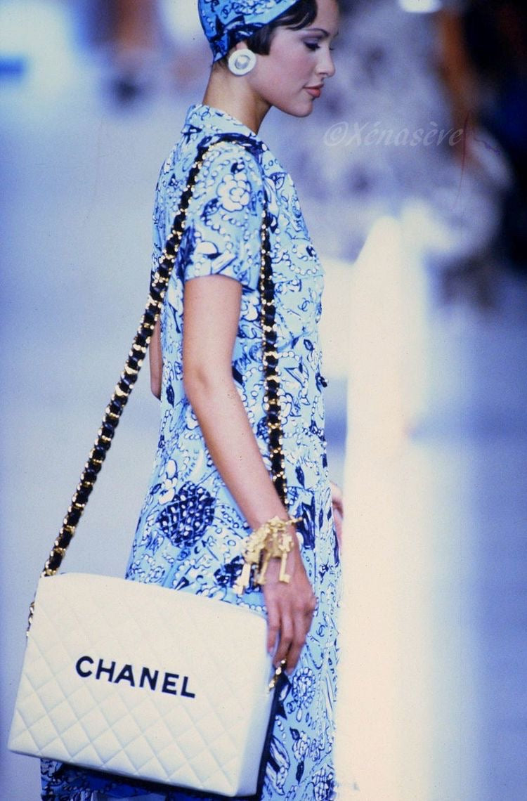 Iconique bracelet "cl�s" Chanel 1993