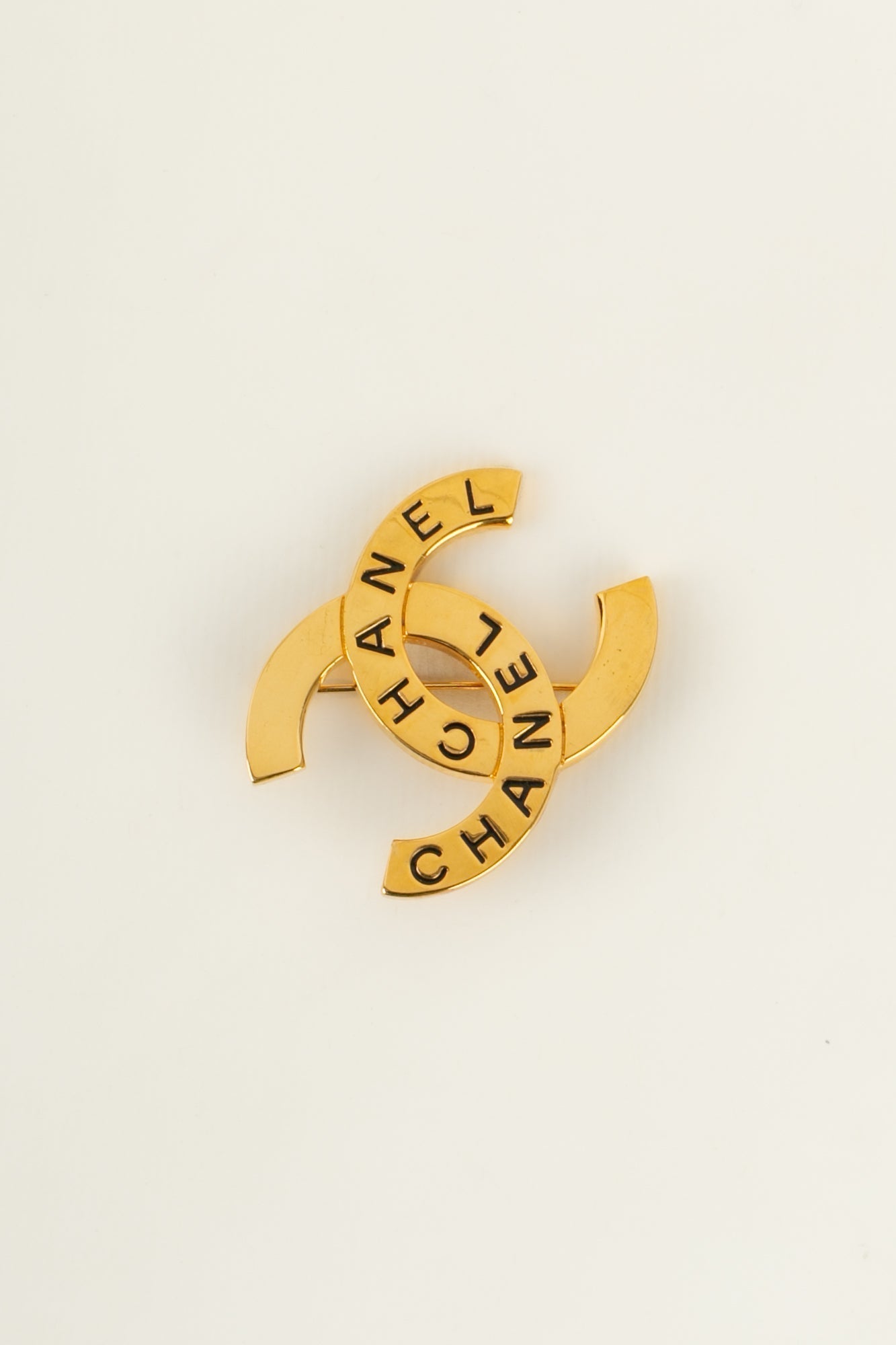 Broche cc Chanel 1998