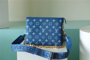 LV Coussin PM Puffy Navy Blue For Womtlm,  Shoulder And Crossbody Bags 10.2n/26cm LV M59392