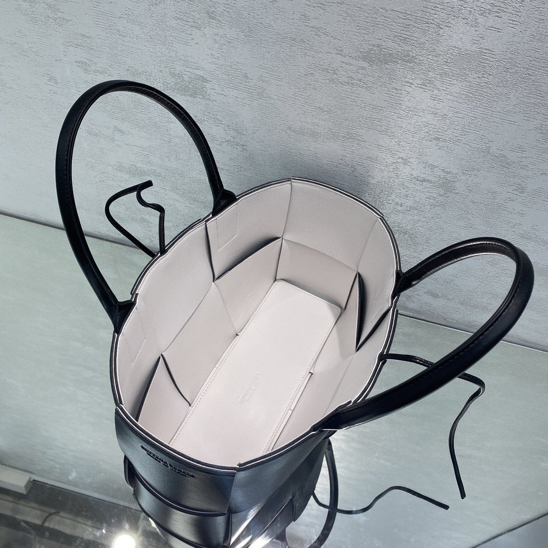 BV Small Arco Tote Bag Gray, For Womtlm, Bags 14.2in/36cm