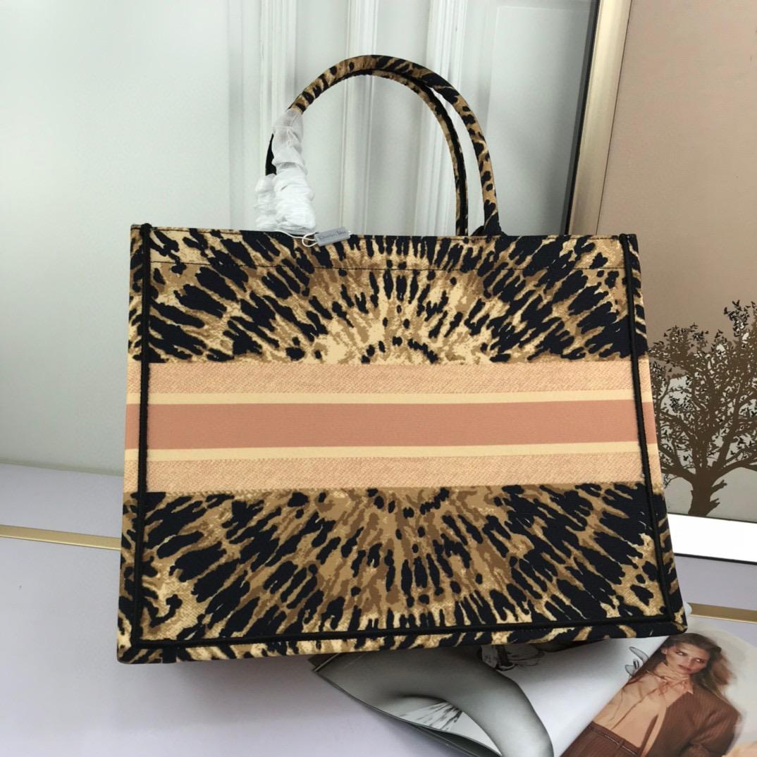 DI Large Book Tote Multicolor Tie &amp; Embroidery, Multicolor, For Women Women’s Handbags, Shoulder Bags, 42cm CD M1286ZJAI M884