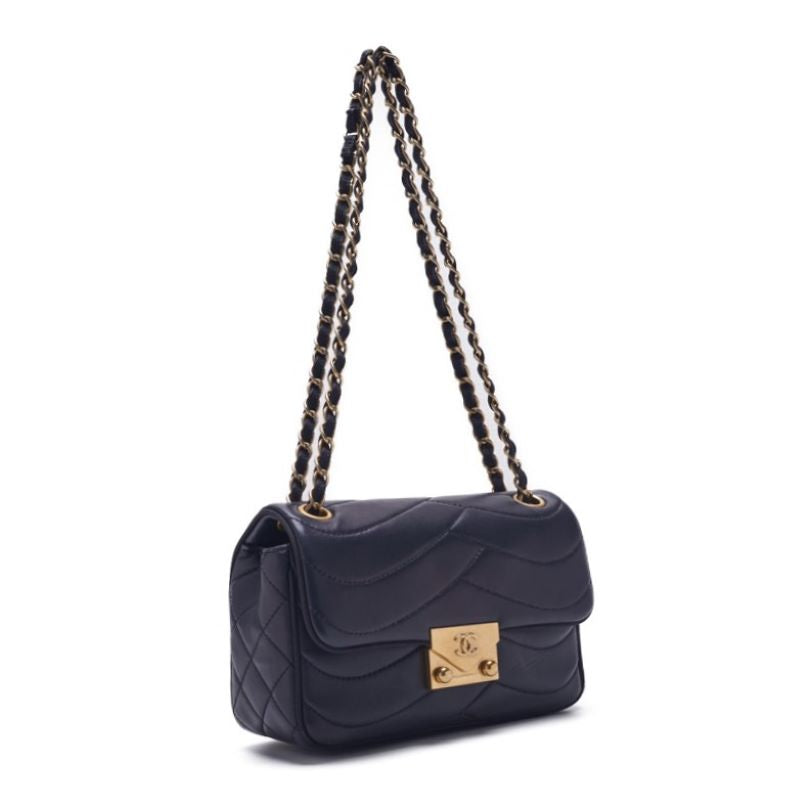CHANEL ?CHANEL?Pushlock Wave Stitch Chain Sder  Canvas Navy (Gen Gold ) Shoulder Bag Mini Shellder Bag  Shellder Bag Hybrid ? Ship? Himalan Bookstore Online