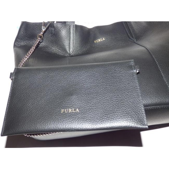 Fabulous, NWT, XL, Furla tote bag with a matching, wallet/organizer that is attached by a chrome chain link strap
