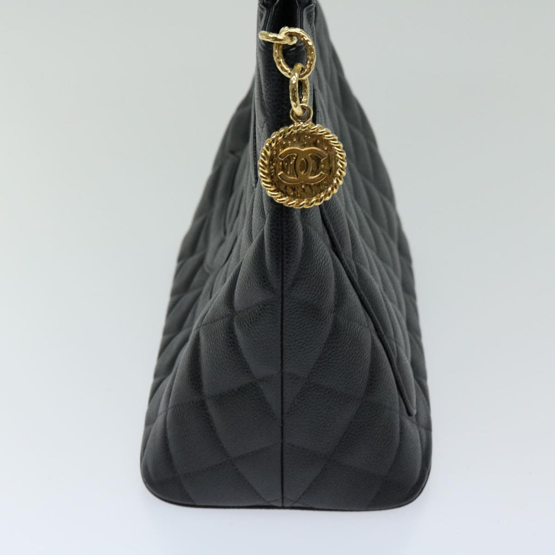 CHANEL Standard Tote Bag Caviar Skin Black CC Auth am5970A