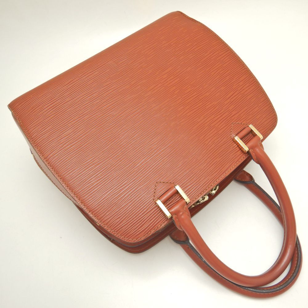 Louis Vuitton Epi Handbag Pont Neuf