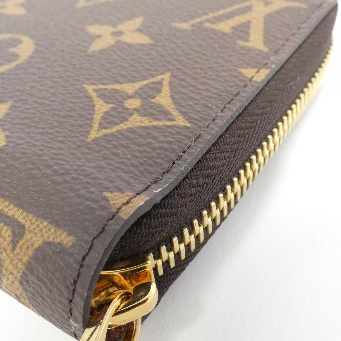 Louis Vuitton Zippy Wallet