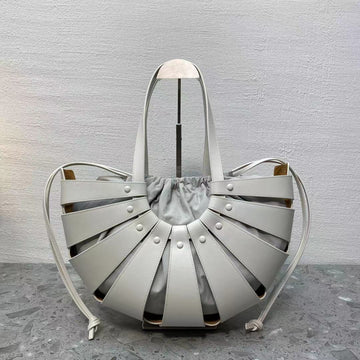 BV Medium Shoulder Bag White, For Womtlm, Womtlm’s Bags 8.6in/22cm