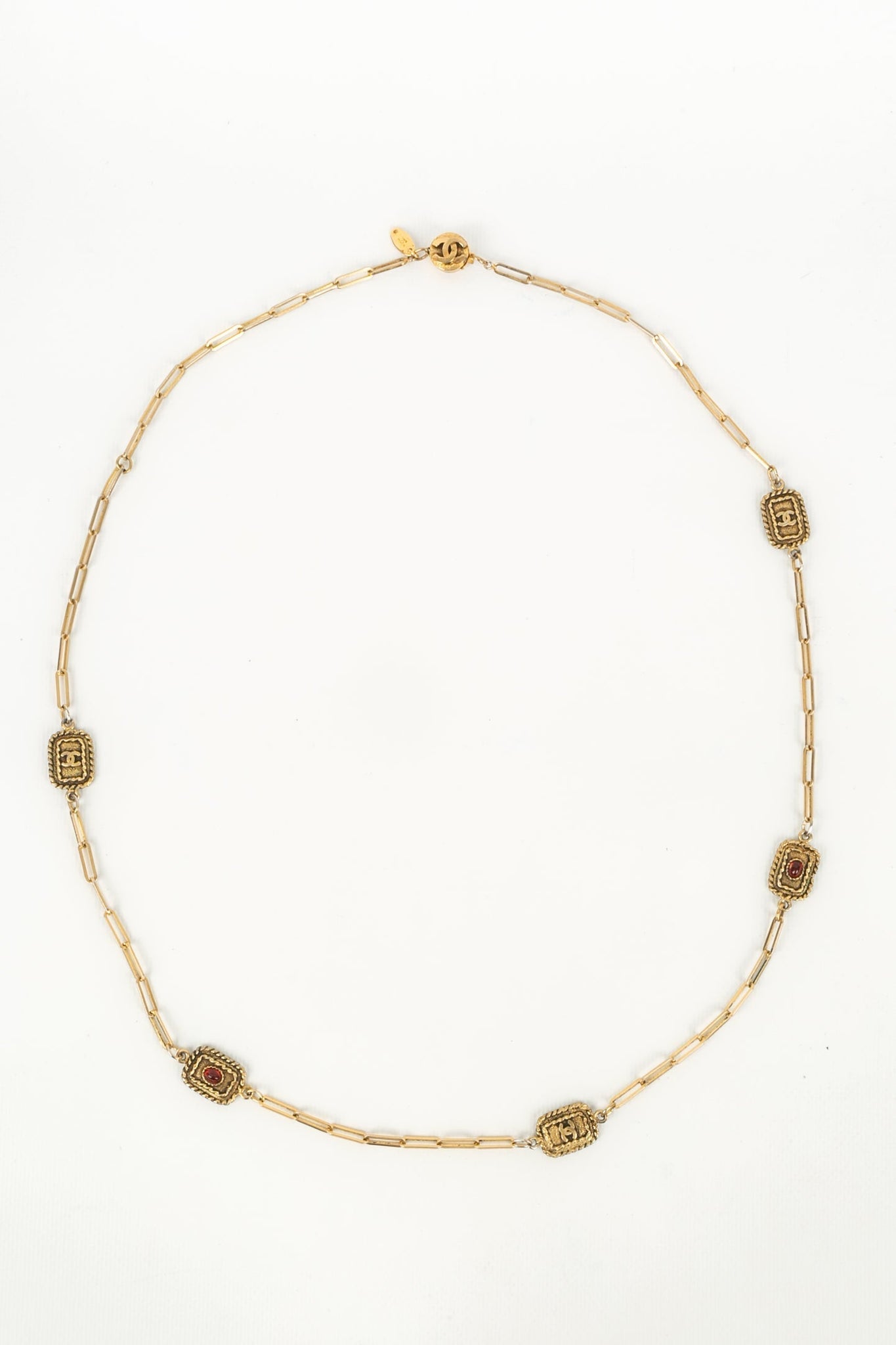 Collier dor� Chanel 1984