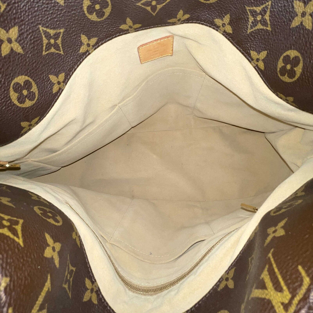 LOUIS VUITTON - LV Artsy MM - Brown / Tan Monogram Shoulder Bag