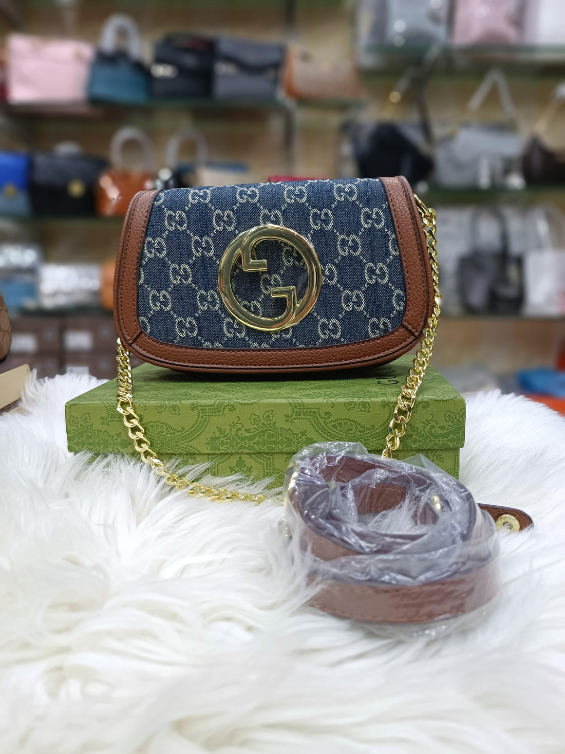 GUCCI BLONDIE SMALL SHOULDER BAG  LUXURY & STYLE (Brown/Blue-2)