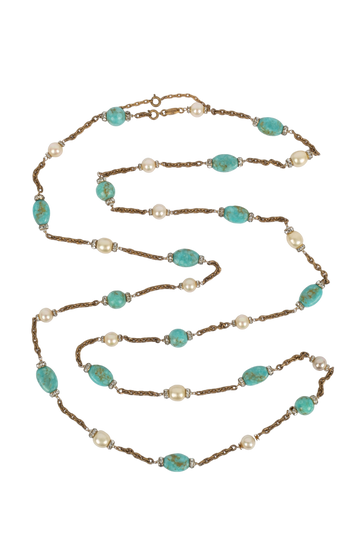 Collier. / sautoir ancien Chanel