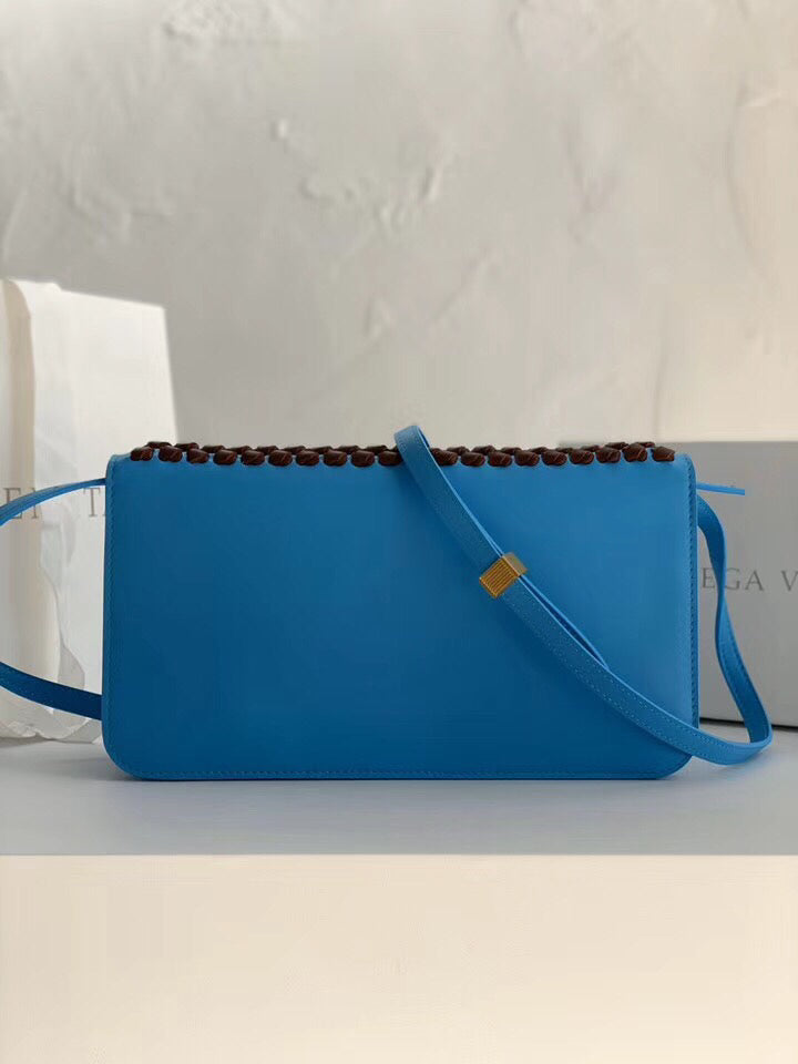 BV Shoulder Bag Blue, For Womtlm, Womtlm’s Bags 11in/28cm