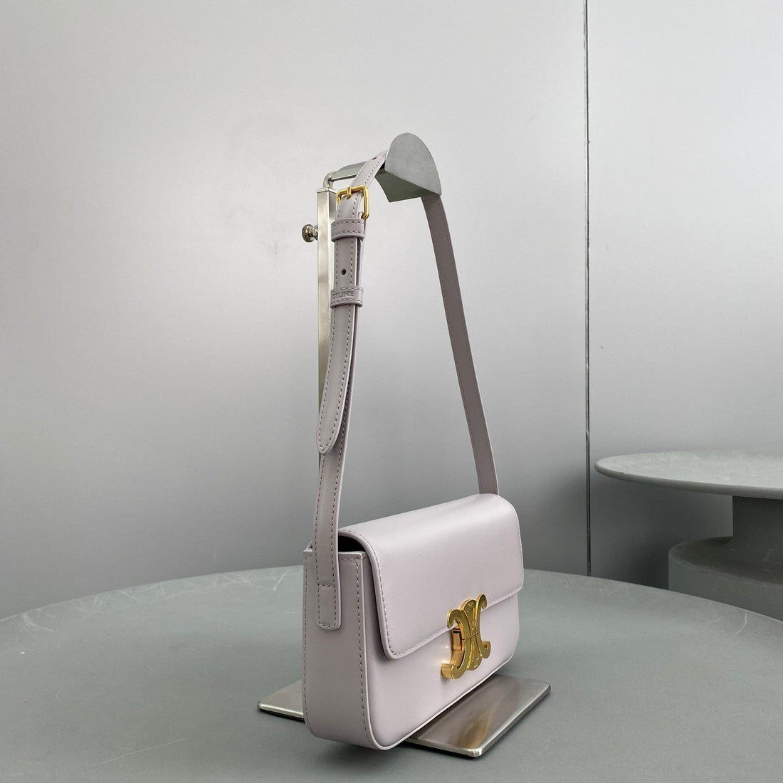 CE Triomphe Shoulder Bag Peony For Womtlm 8in/20cm 194143BF4.24NY