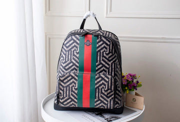 Gucci Bags - The Tote   1099