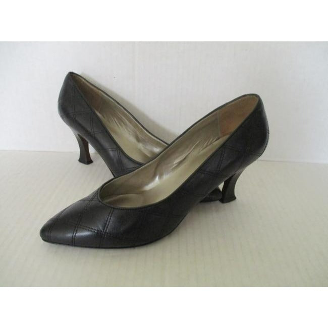 Lord And Taylor Black Quilt Stitch Design Pumps Size Us