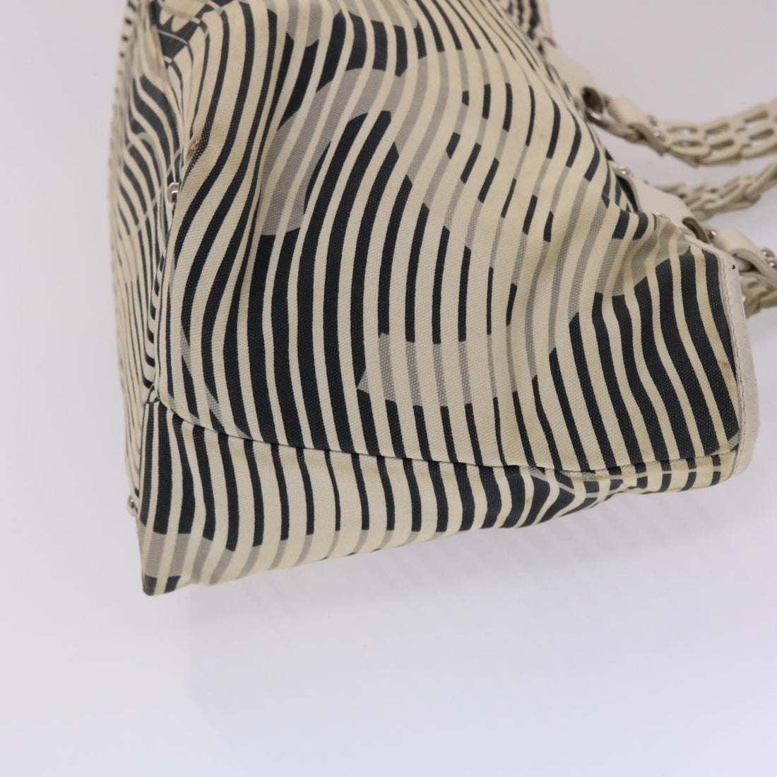 CHANEL Shoulder Bag Canvas White CC Auth bs6944