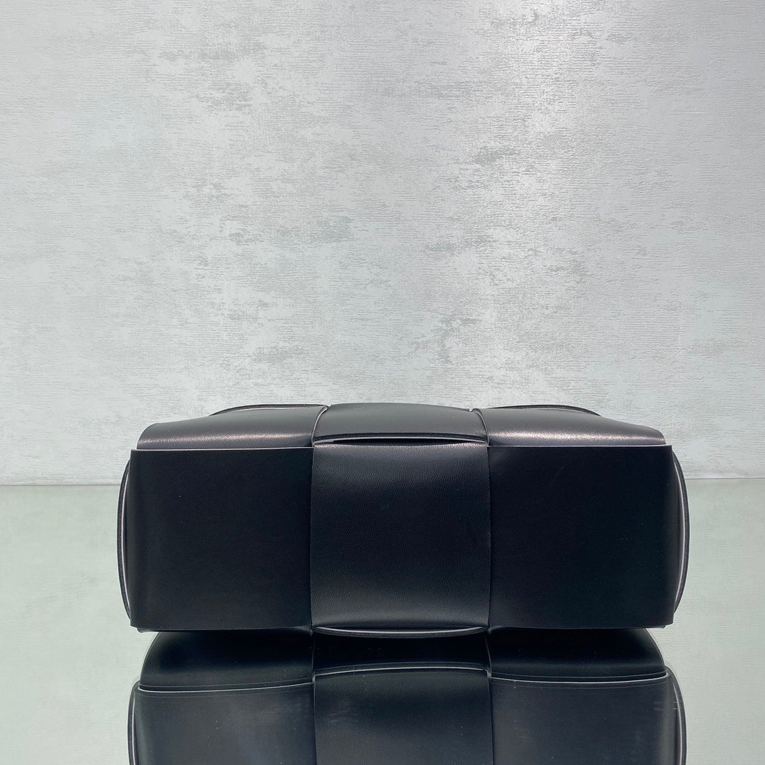 BV Small Arco Tote Bag Black, For Womtlm, Bags 14.2in/36cm