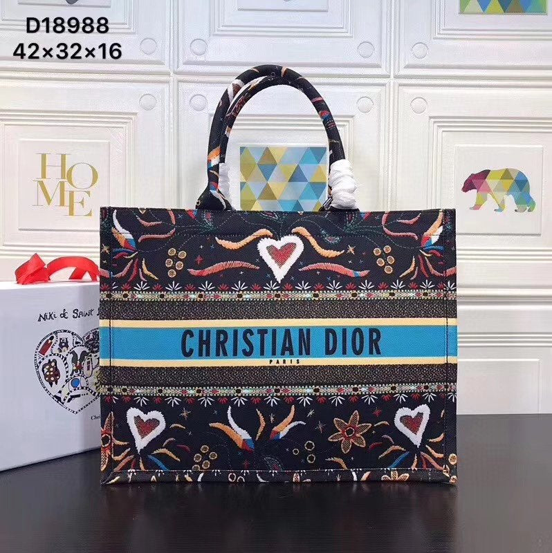 Christian Dior Bags Bags - The Tote   074