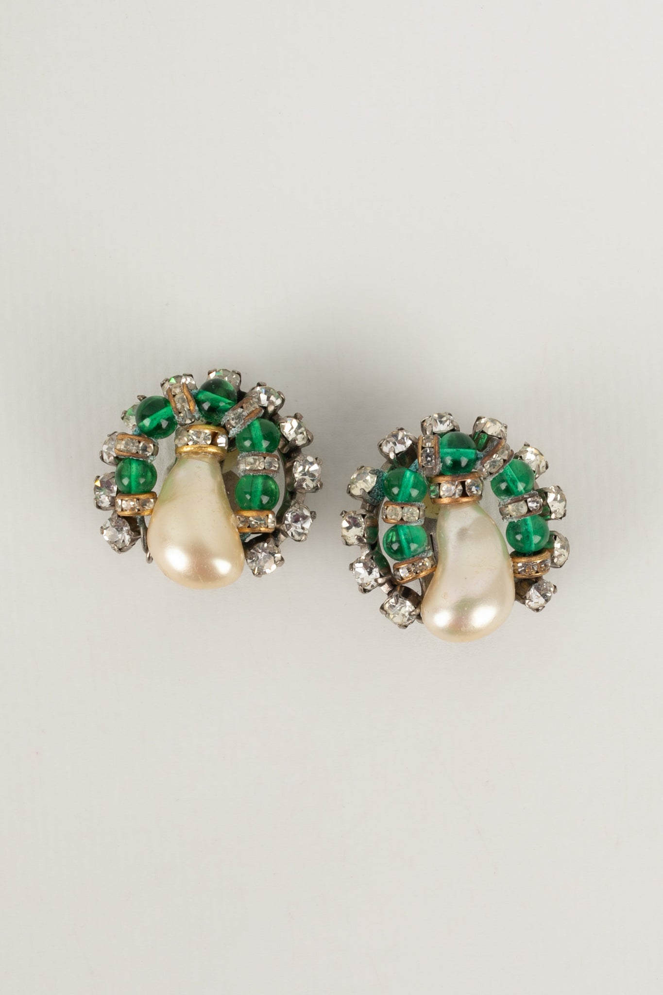 Boucles d'oreilles anciennes Chanel