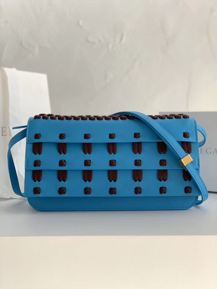 BV Shoulder Bag Blue, For Womtlm, Womtlm’s Bags 11in/28cm