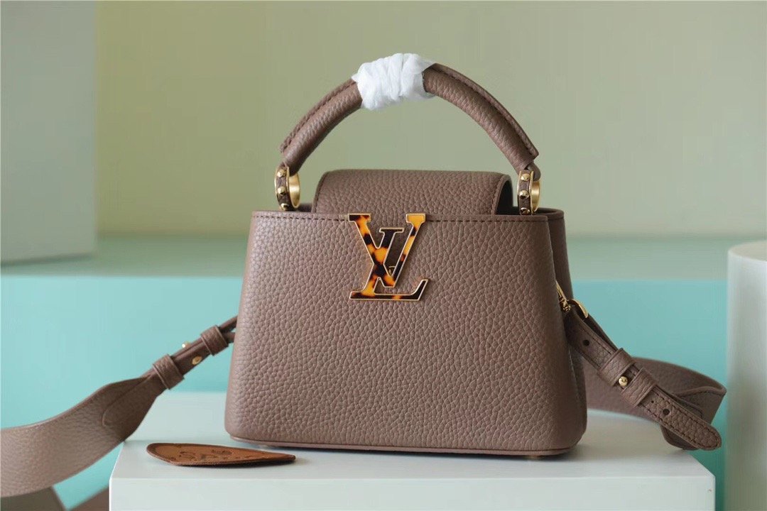 LV Capucines Mini Taurillon Light Brown For Womtlm,  Shoulder And Crossbody Bags 21cm/8.3in LV M56071
