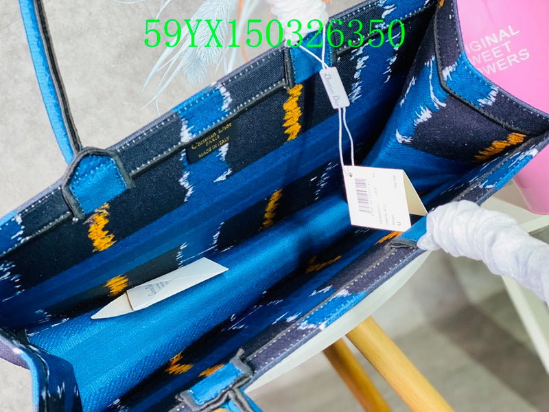 Christian Dior Bags Bags - The Tote   064