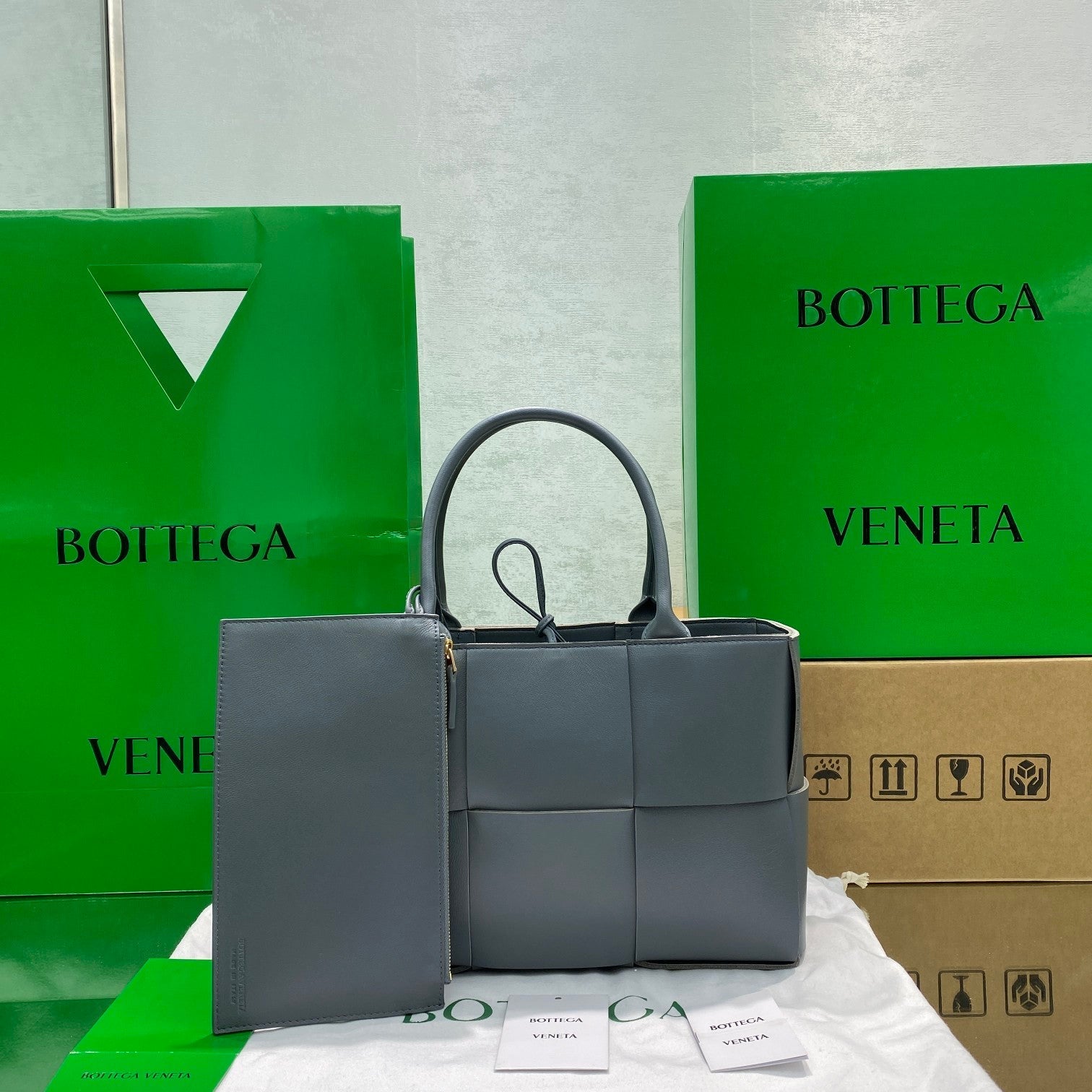 BV Small Arco Tote Bag Gray, For Womtlm, Bags 14.2in/36cm