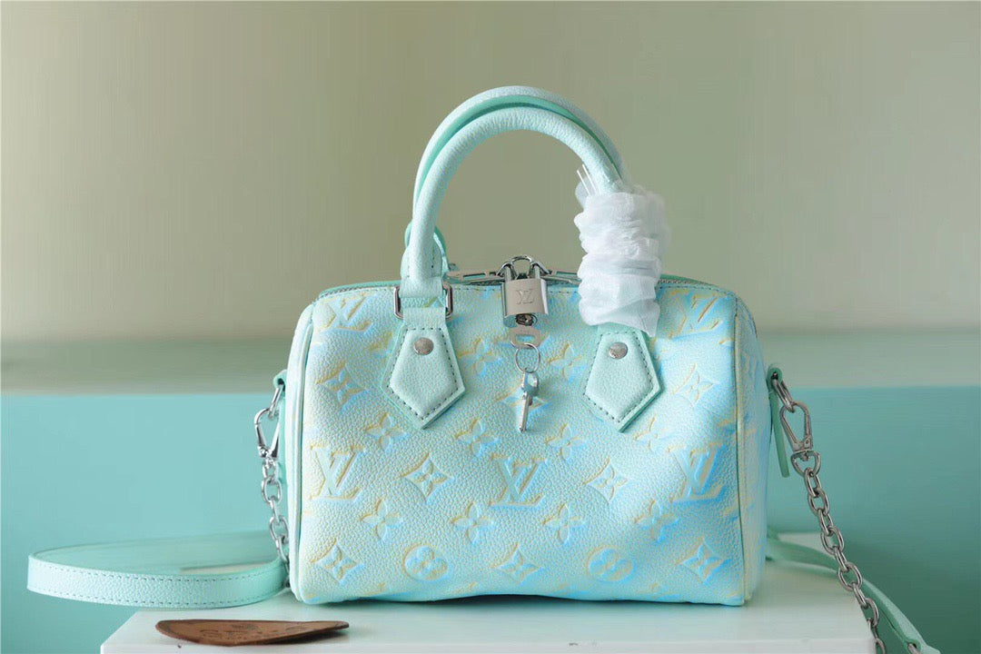 LV Speedy Bandouliere 20 Monogram Empreinte Vert D&#8217;eau Gretlm For Womtlm,  Shoulder And Crossbody Bags 20.5cm/8.1in LV M46092