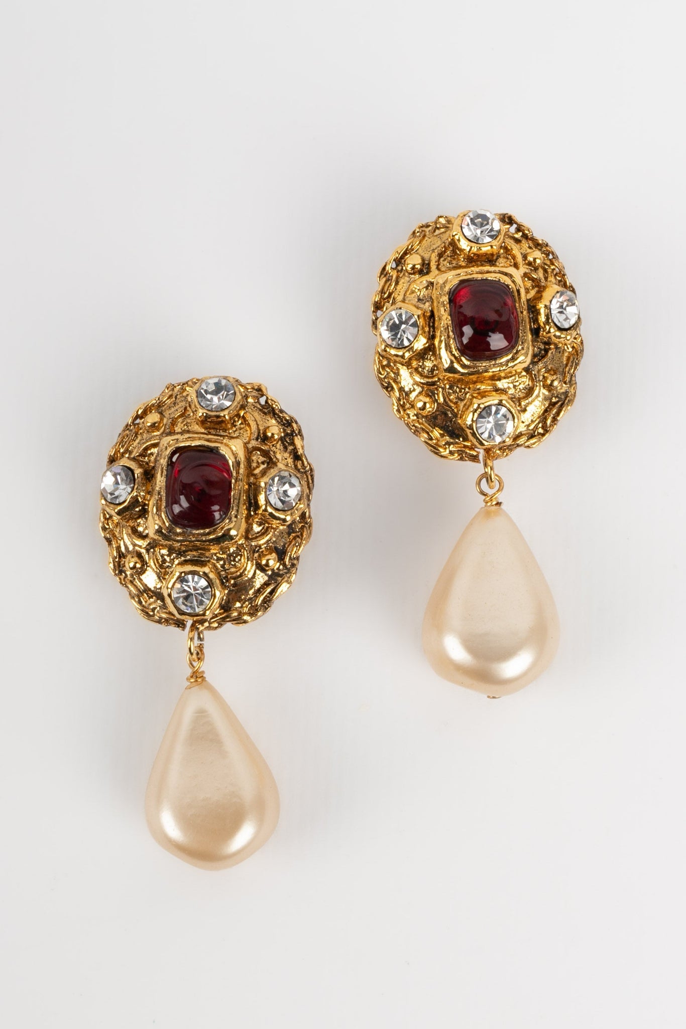Boucles d'oreilles Chanel 1980s