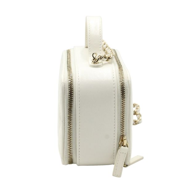 CHANEL Quilted Double Zip Small Vanity Case in White Shiny Lambskin Leather