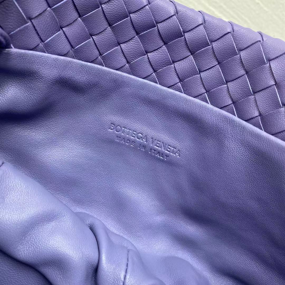 BV Shoulder Bag Violet, For Womtlm, Womtlm’s Bags 10.2in/26cm