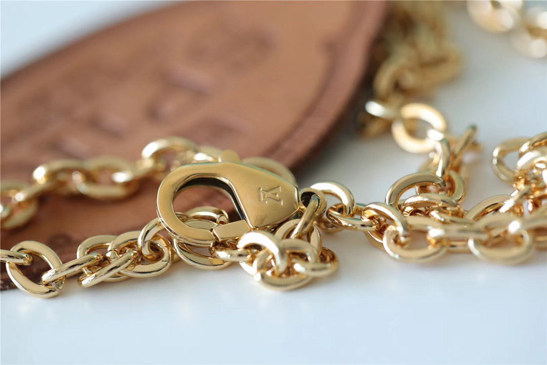 LV Micro Metis Monogram Empreinte Pink For Womtlm, Womtlm’s Handbags, Shoulder And Crossbody Bags 5.5in/14cm LV M81389