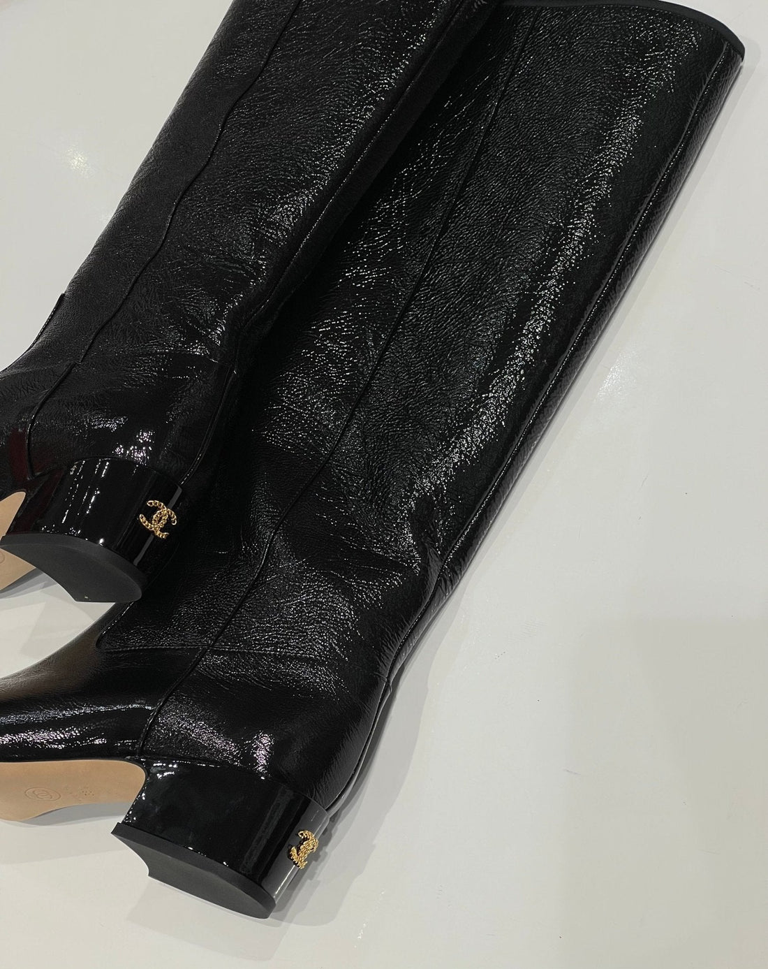 Chanel - Bottes noires scintillantes T38,5