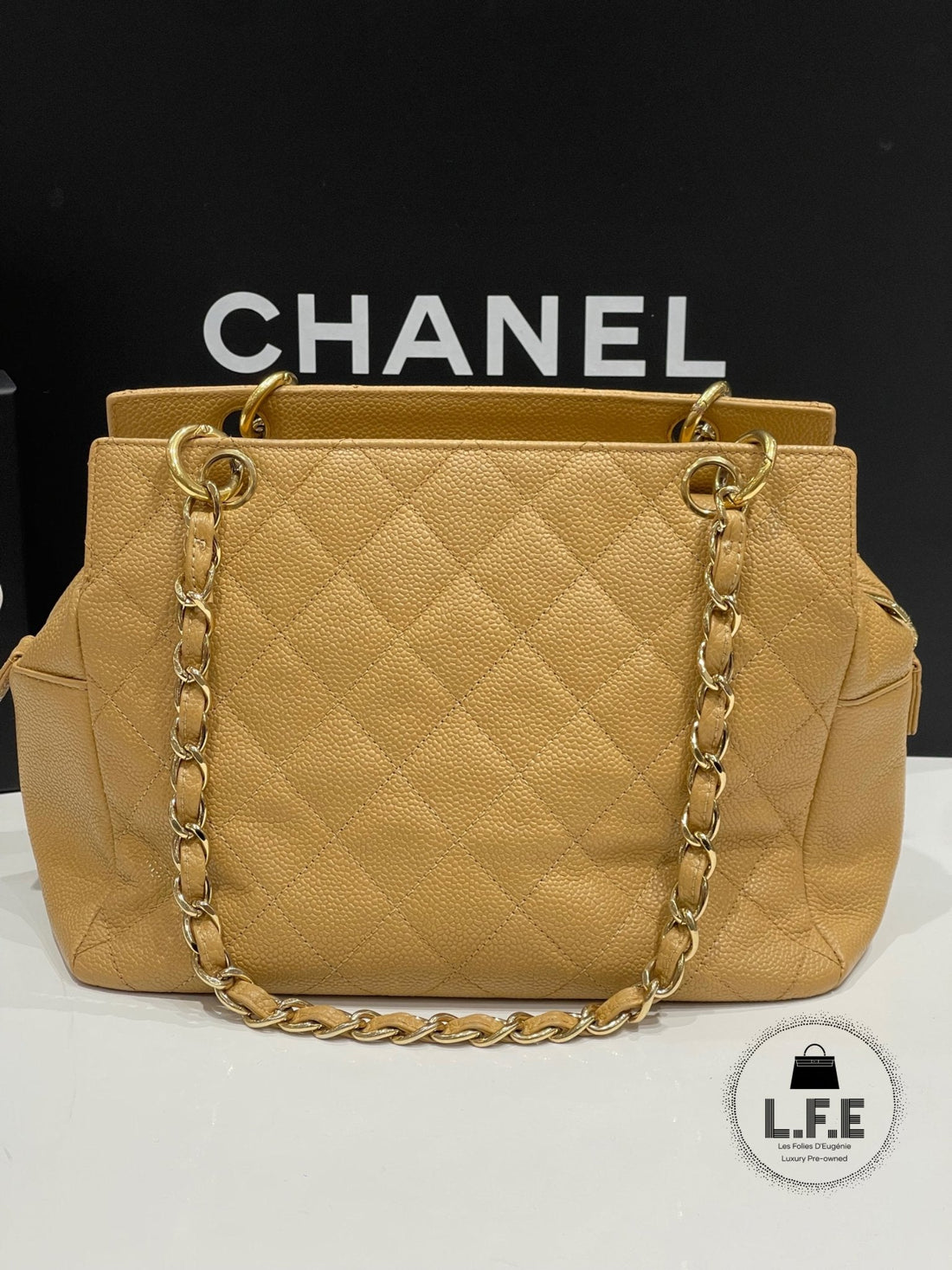 Chanel - Cabas Médaillon PM