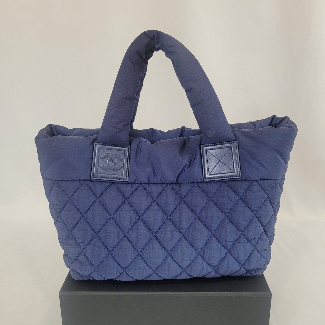 Chanel - Sac Cocoon bleu