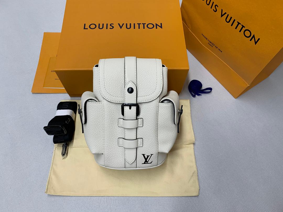 LV Christopher XS Taurillon White For Mtlm, Bags, Shoulder And Crossbody Bags 7.7in/19.5cm LV