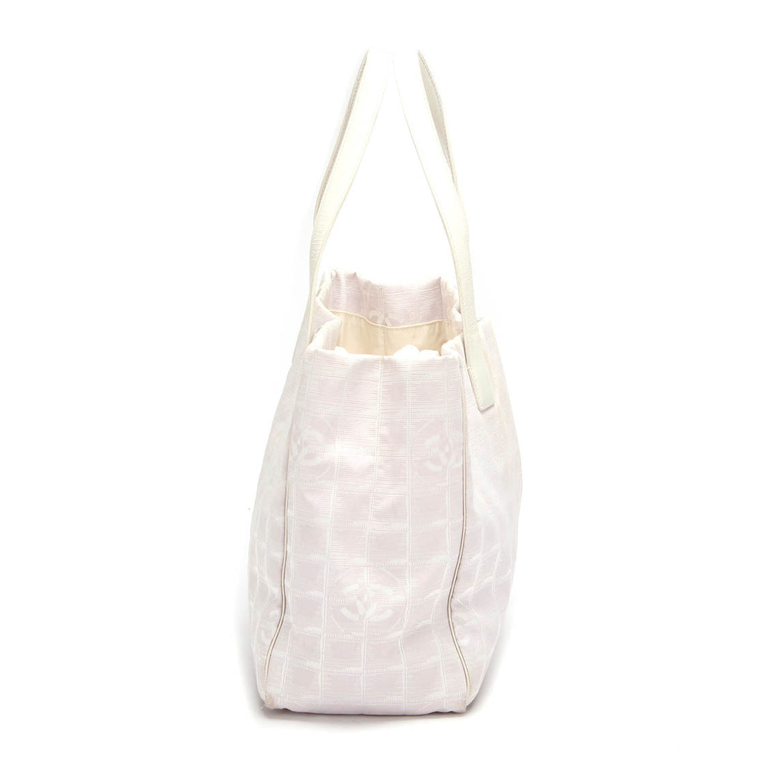 Chanel New Travel Line Tote Bag Canvas Tote Bag in Good condition