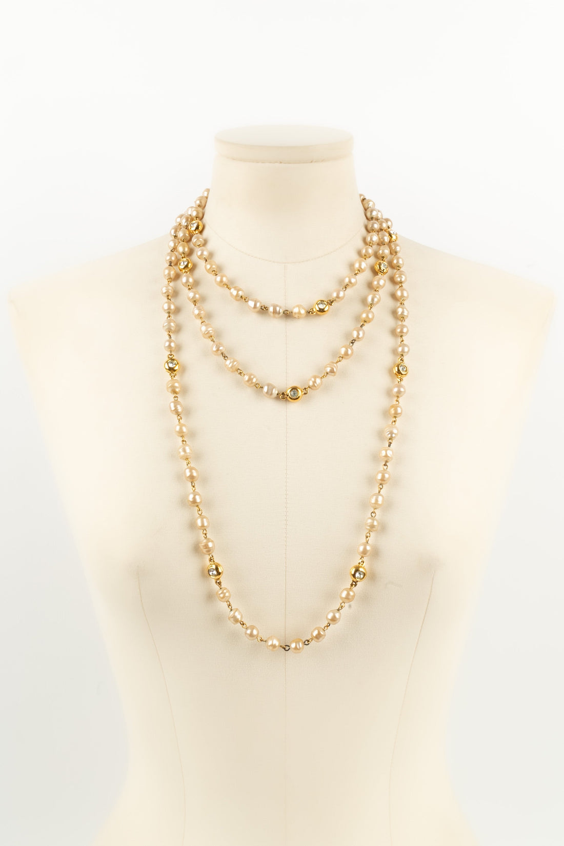 Collier de perles Chanel 1980s