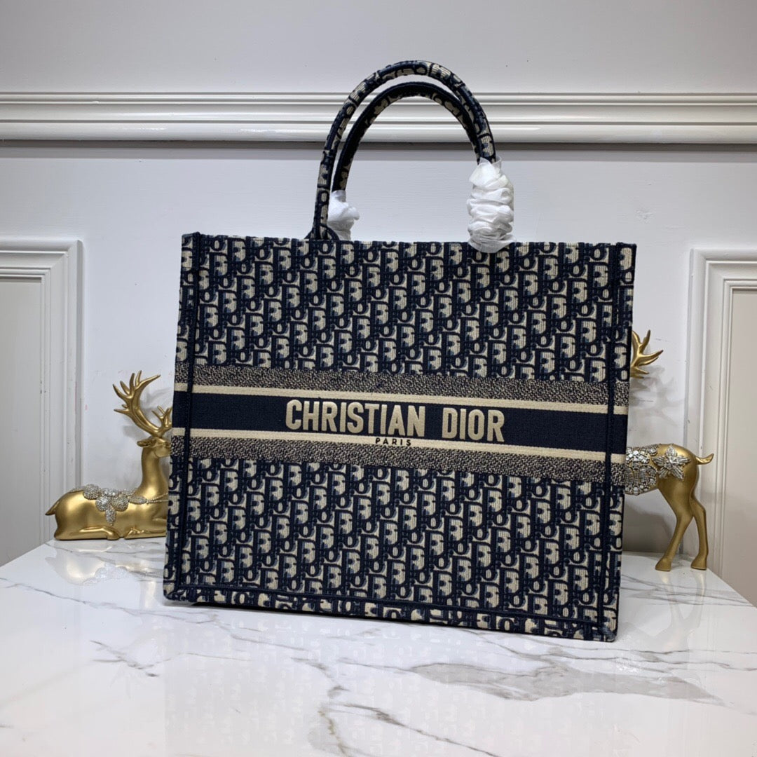 DI Large Book Tote Brown For Womtlm 16.5in/42cm CD M1286ZRIW