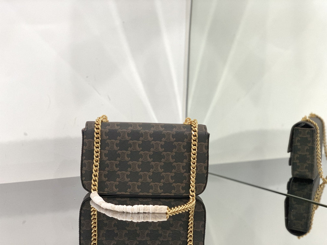 CE Chain Shoulder Bag Cuir Triomphe In Triomphe Canvas Tan For Womtlm 7.9in/20cm