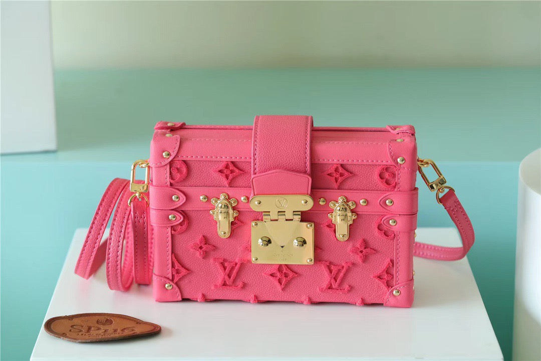 LV Petite Malle Tufted Fluo Pink For Womtlm,  Shoulder And Crossbody Bags 7.9in/20cm LV M20745