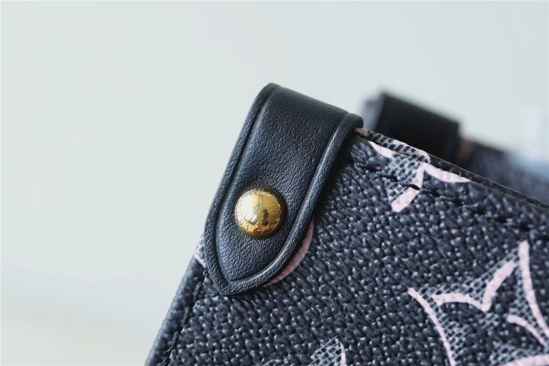 LV OnTheGo MM Monogram Canvas Black For Womtlm,  Shoulder And Crossbody Bags 13.8in/35cm LV M46154