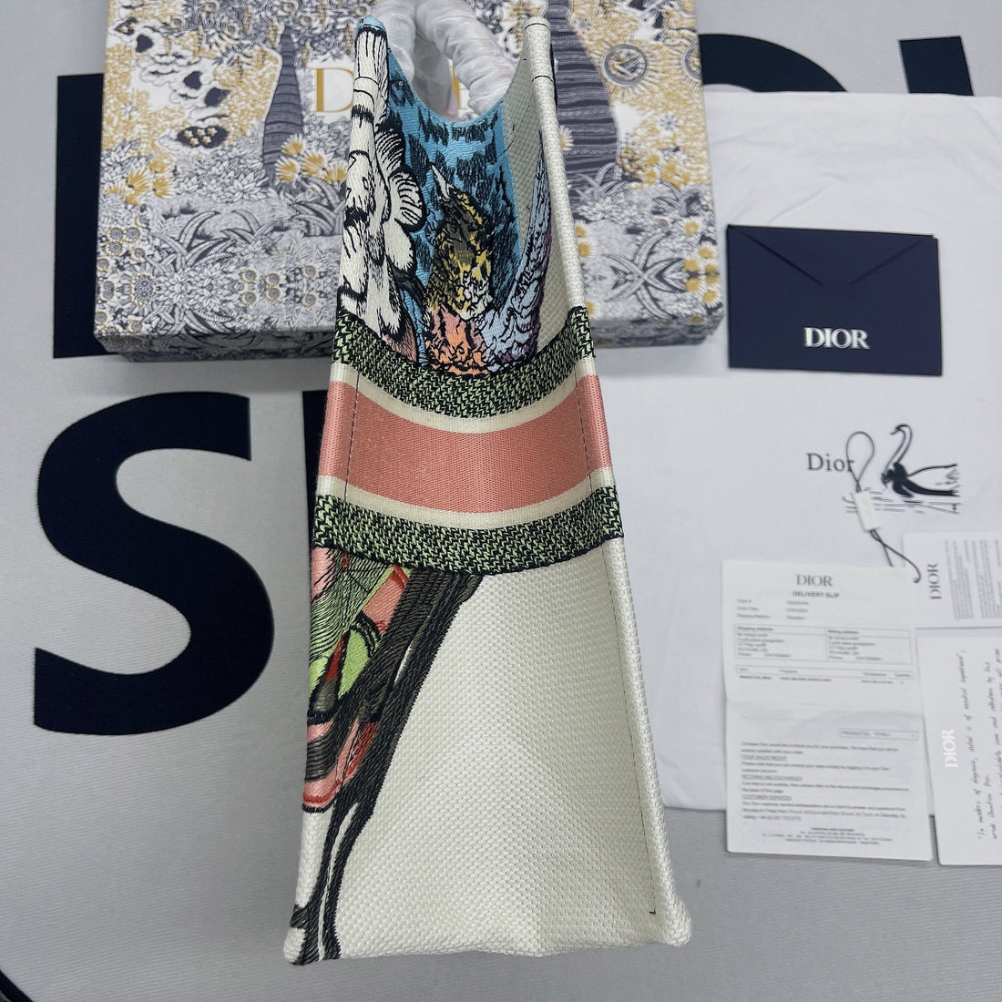 DI Large Book Tote Multicolor, For Womtlm, Womtlm’s Handbags 16.5in/42cm CD