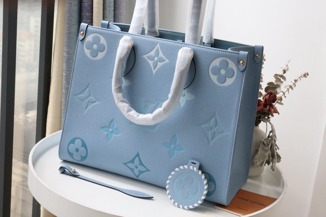 LV OnTheGo MM Tote Bag Monogram Empreinte Summer Blue For The Pool Collection, Womtlm Handbags 13.8in/35cm LV M45718