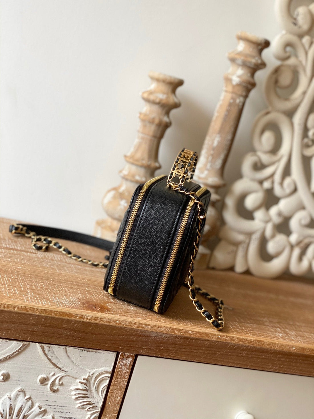 CHL Small Vanity Case Gold Hardware Black For WomTLM, WomTLM&#8217;s Handbags, Shoulder Bags 5.9in/15cm AS3228 B08008 94305