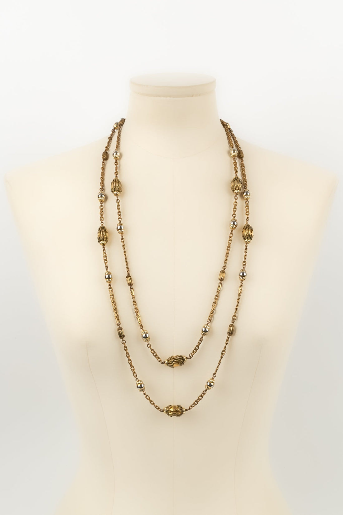 Collier / sautoir ancien Chanel